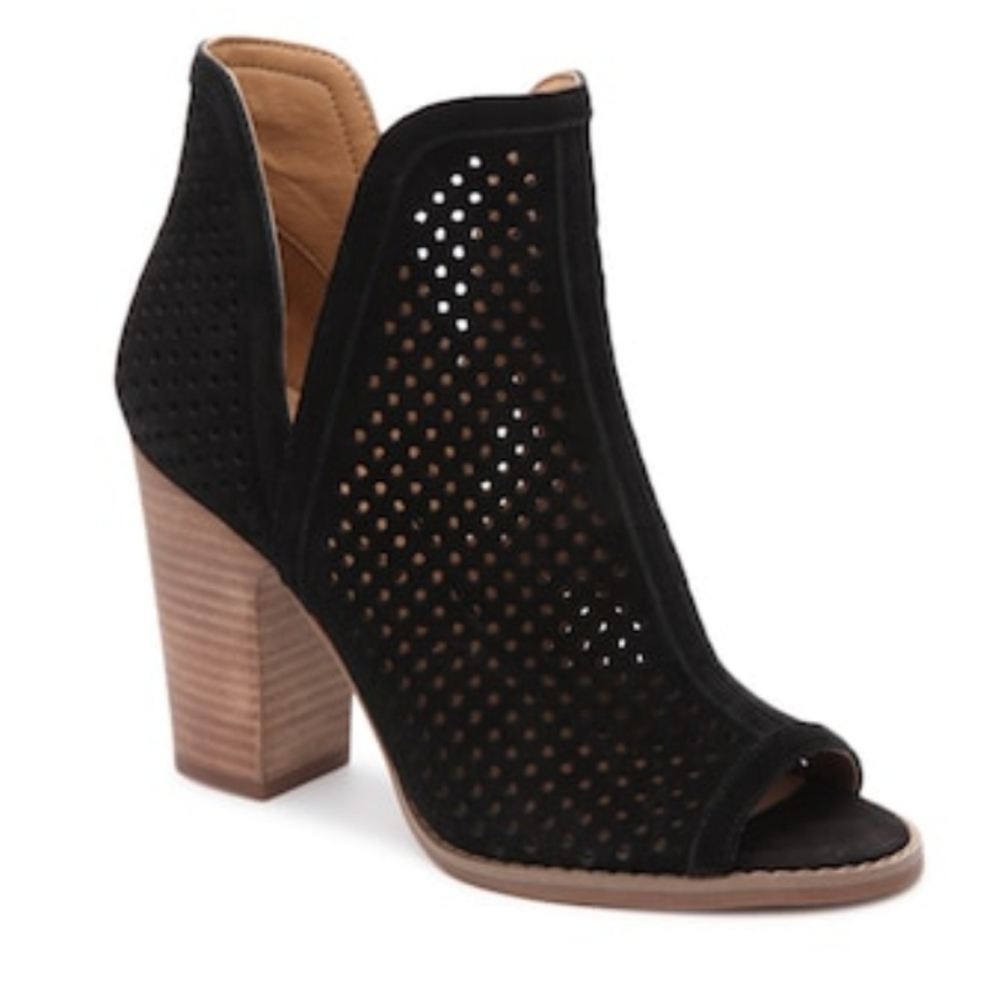 Lucky Brand Black Booties size 8.5